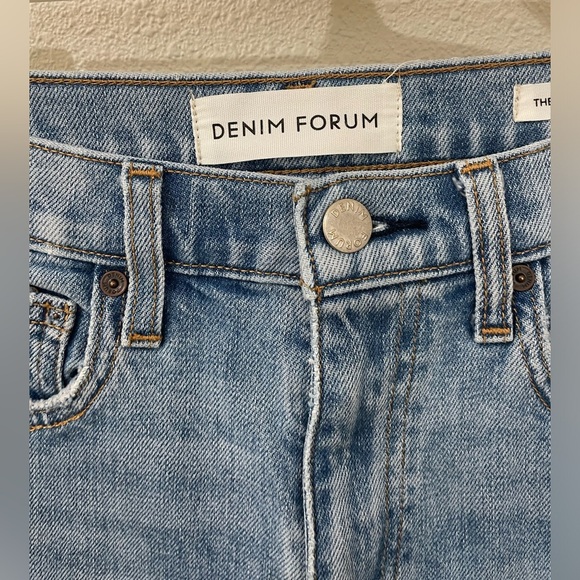 Aritzia Denim Forum The Twiggy High Rise Flare Jeans Size 24 - Picture 6 of 8